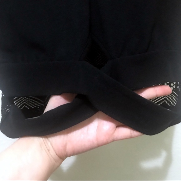 5for30 Bozzolo Black v-neck short sleeve c… - Picture 3 of 5